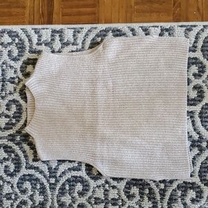 Dynamite Sleeveless Sweater Size M